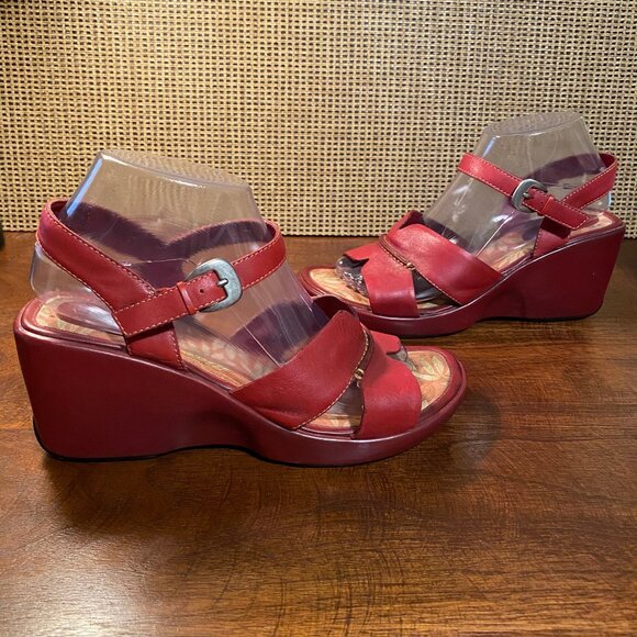 Vintage Liz Claiborne "Lizflex" Red Cranberry Leather Wedge  Sandals sz: 9 - Picture 4 of 15